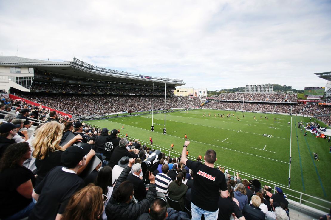 More than 46,000 fans were present to watch New Zealand defeat Australia.
