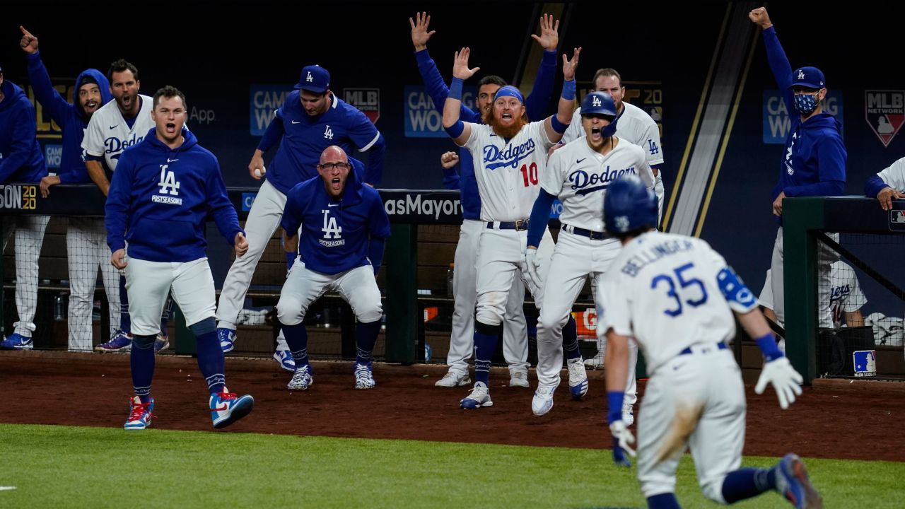 Dodgers' Cody Bellinger breaks out a new batting stance - Los Angeles Times