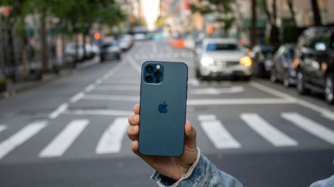 14-underscored iphone 12 pro review