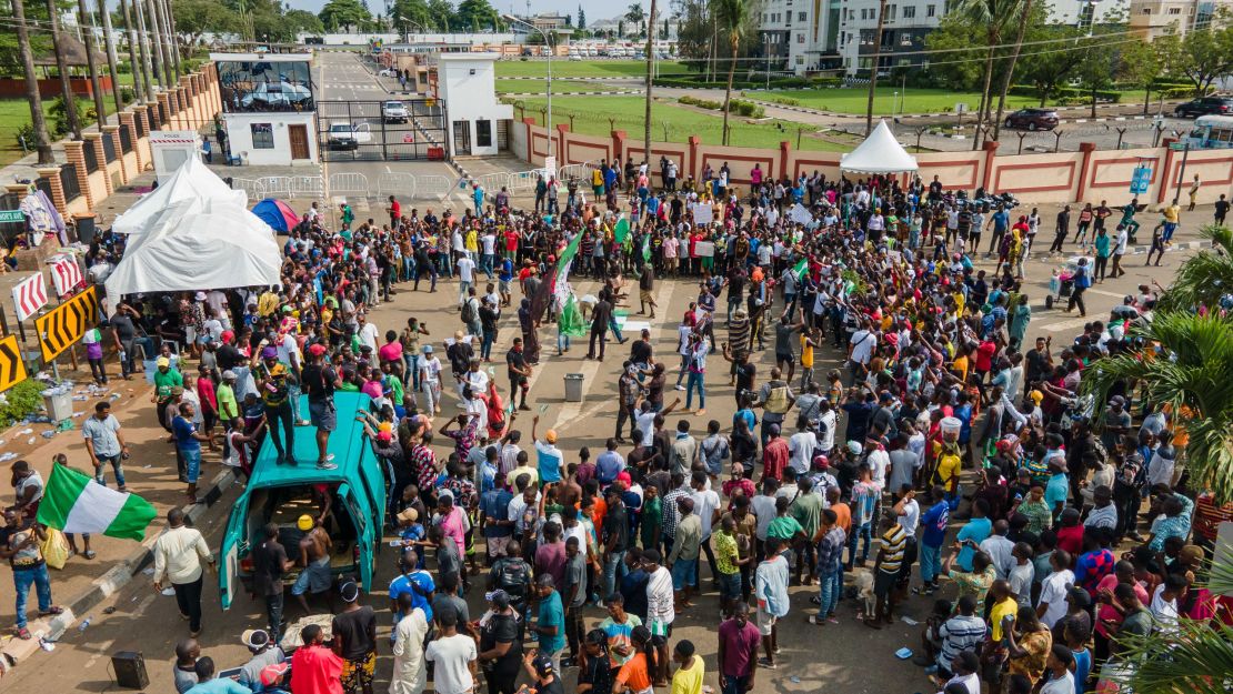 Protesters gather at the front of Alausa, the Lagos State Secretariat.