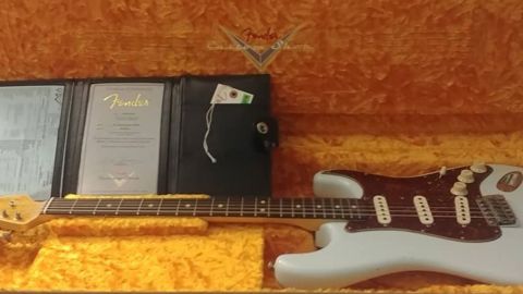 Grant chose a custom-made Fender Stratocaster.