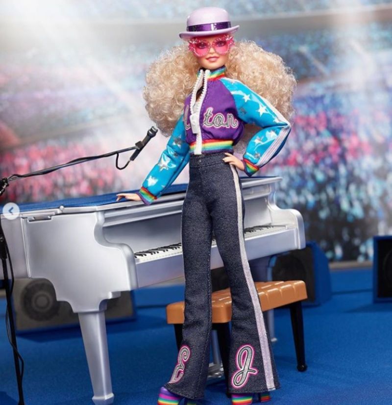 Elton John shops Barbie Doll Exclusive