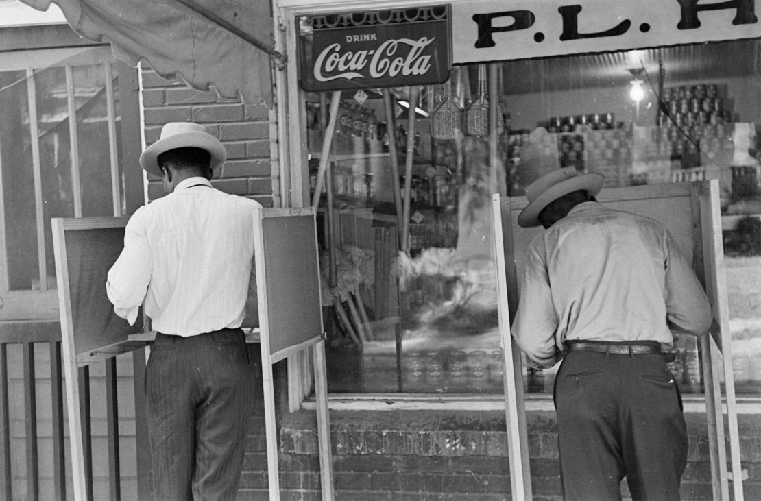 African Americans casting votes in Mississippi primary elections in 1946.