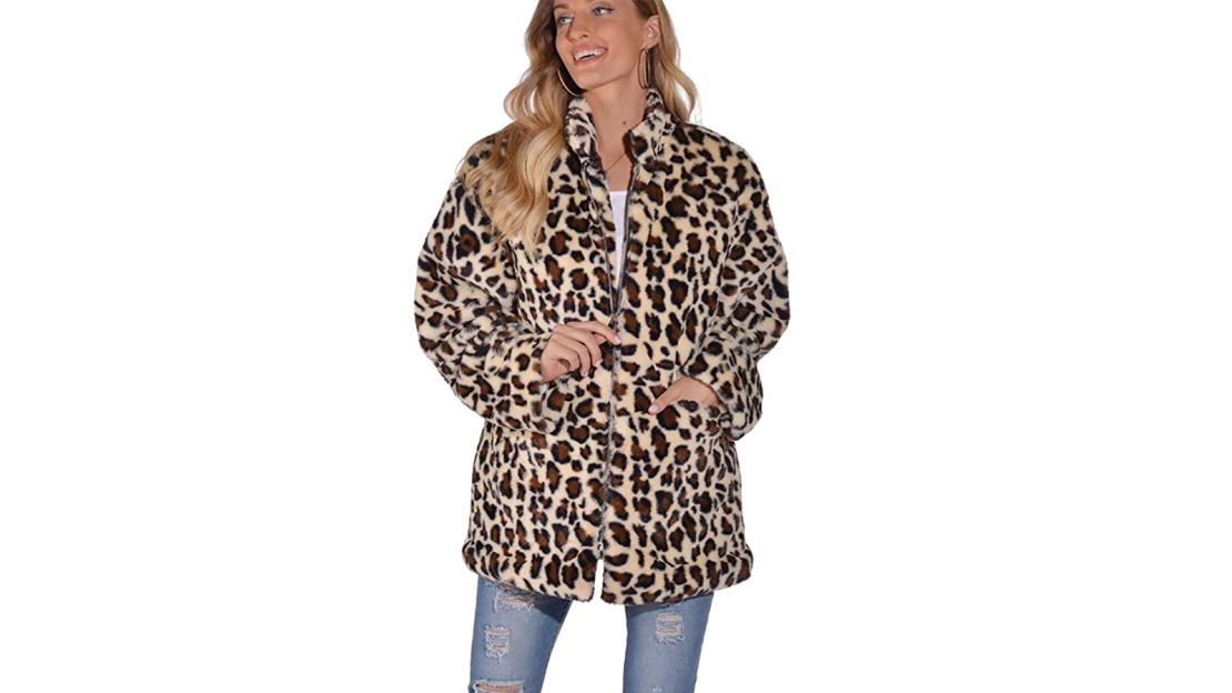 Sisttke Women Faux Fur Coat