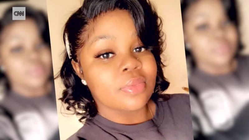 Patrons at a Kentucky restaurant outraged at video they believe showed Breonna Taylor’s killing | CNN