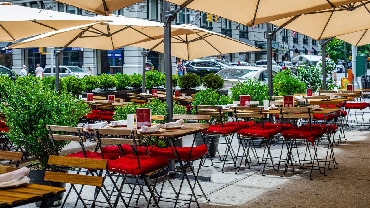 ilili's outdoor seating.