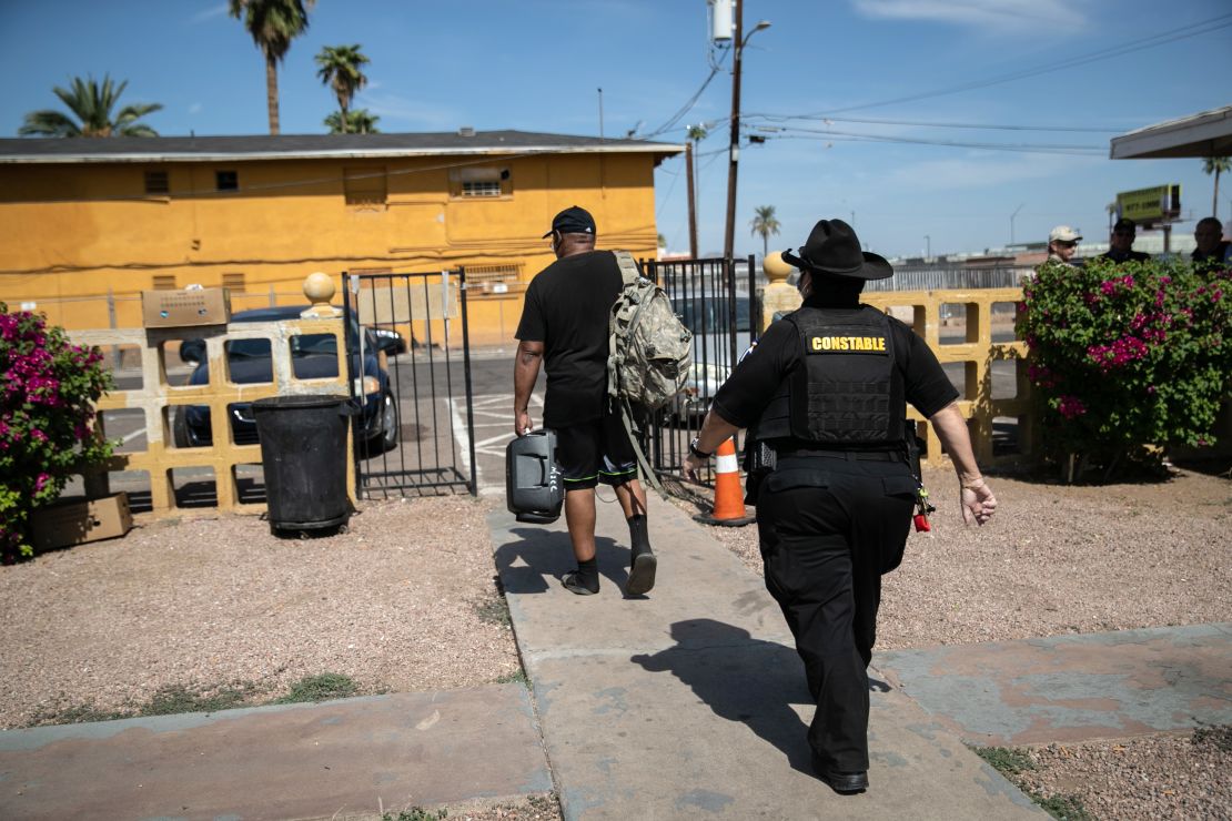 Maricopa County constable Darlene Martinez evicts a tenant on October 7, 2020 in Phoenix, Arizona. 