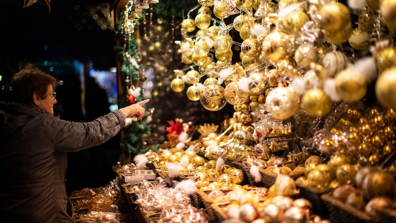 <strong>Wiener Christkindlmarkt</strong><strong>,</strong><strong> Austria: </strong>The magical spectacle includes a ferris wheel, illuminations and over 150 stalls offering up tasty treats and Christmas decorations and gifts.