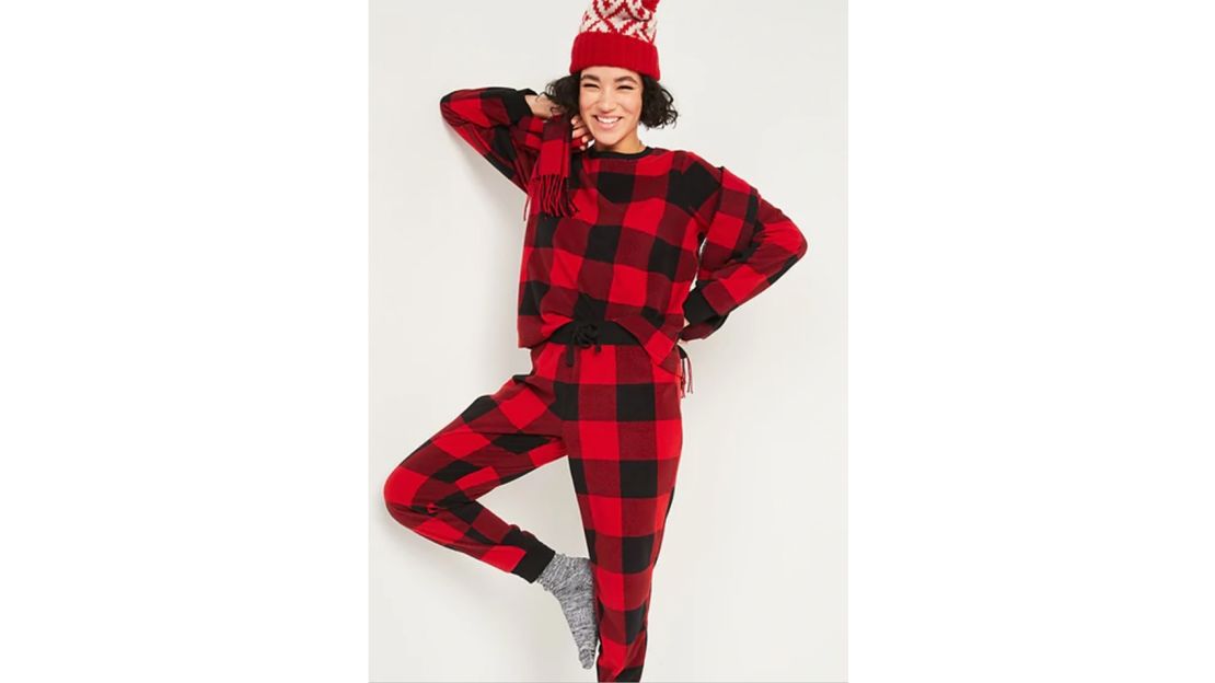 Patterned Micro Performance Fleece Pajama Set for Women