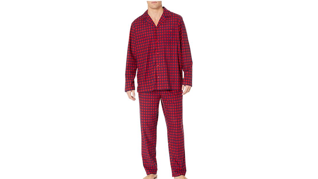 Nautica Men's Cozy Fleece Plaid Pajama Set