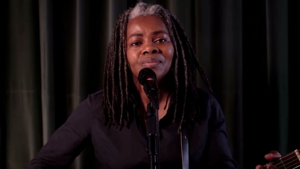Tracy Chapman makes rare TV appearance to urge voting CNN