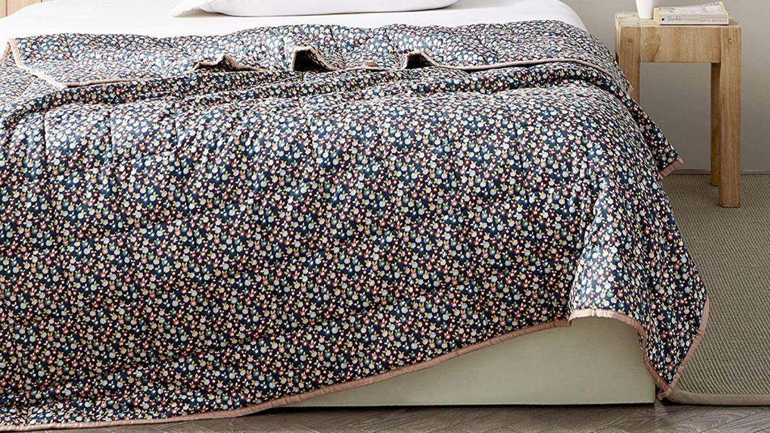 YnM 15-Pound Weighted Blanket