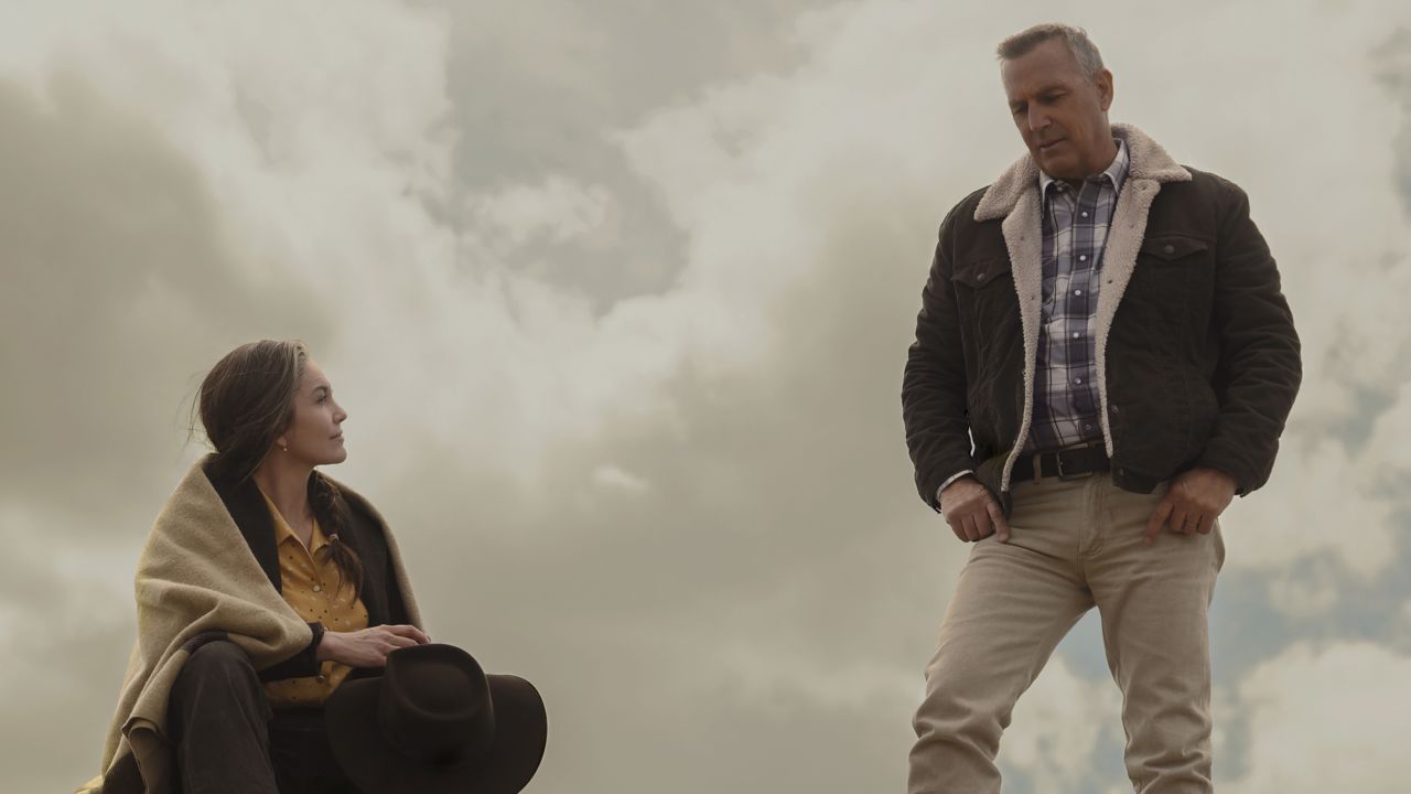 Diane Lane (left) stars as "Margaret Blackledge" and Kevin Costner (right) stars as "George Blackledge" in director Thomas Bezucha's LET HIM GO, a Focus Features release. 
Credit : Kimberley French / Focus Features