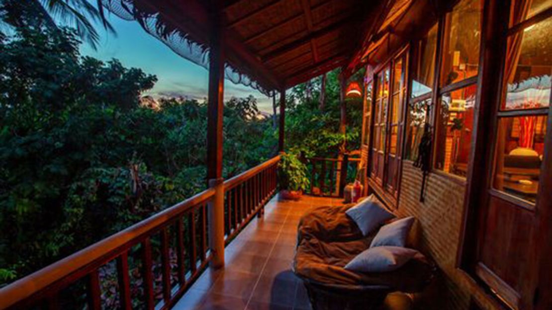 A variety of sleeping options are on offer, from private suites to shared dorms.