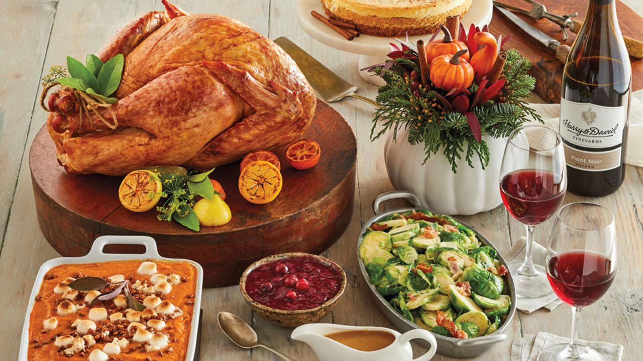 Harry & David's Turkey Feast With Harvest Centerpiece
