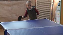 ping pong toddler Jiang Yunbo