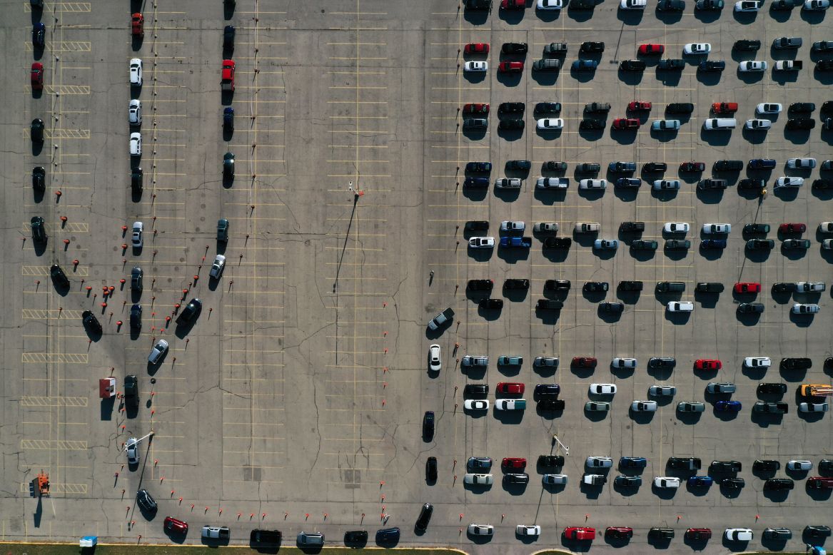Vehicles line up at a Covid-19 testing site in Madison, Wisconsin, on Thursday, November 5.