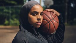 01 bilqis abdul qaadir basketball hijab trnd RESTRICTED