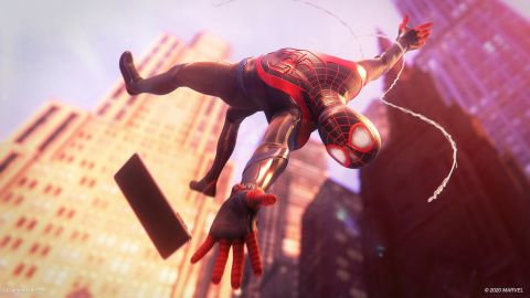 marvels spiderman review swinging