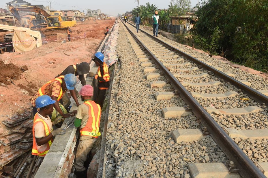 <strong>Lagos-Kano Standard Gauge Railway, Nigeria:</strong> This railway is planned to stretch from Lagos, in southern Nigeria, to Kano in the north. Designed for freight and passengers, the <a href="https://constructionreviewonline.com/project-timelines/lagos-kano-sgr-project-timeline-and-what-you-need-to-know/" target="_blank" target="_blank">2,700 kilometer </a>(1,678 mile) line is part of a plan to boost economic activity. 