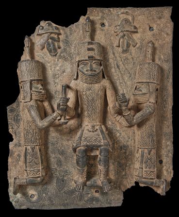 Plaques and sculptures from Benin tell a story of life in the royal court through depictions of kings, warriors, entertainers, hunters and wild animals. 