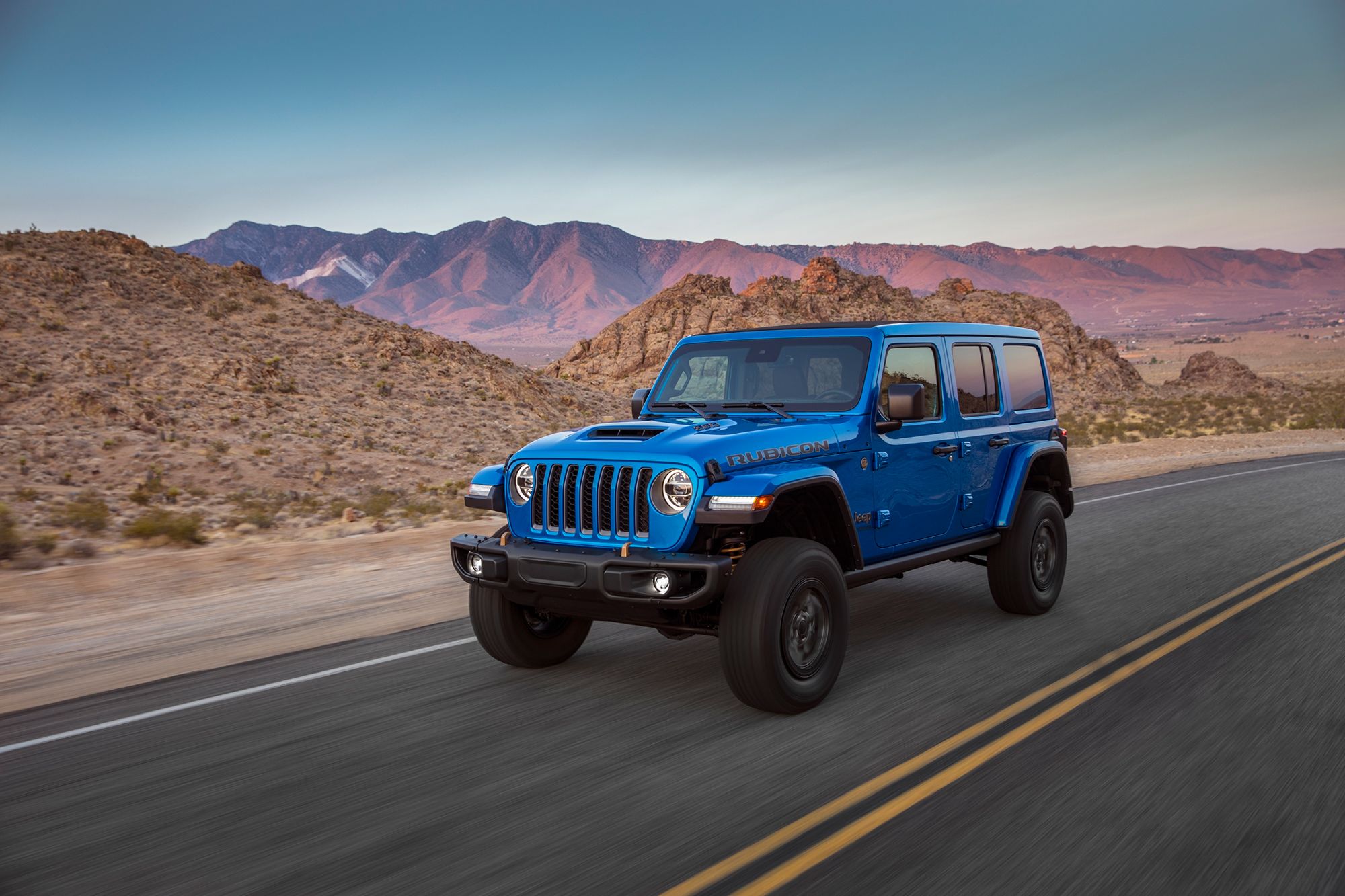 Jeep unveils high-horsepower V8 Wrangler | CNN Business