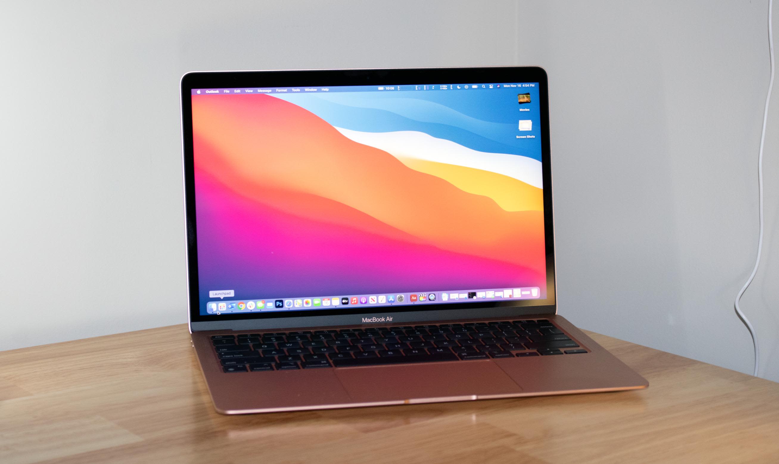 Apple MacBook Air (2019) review: the new normal - The Verge