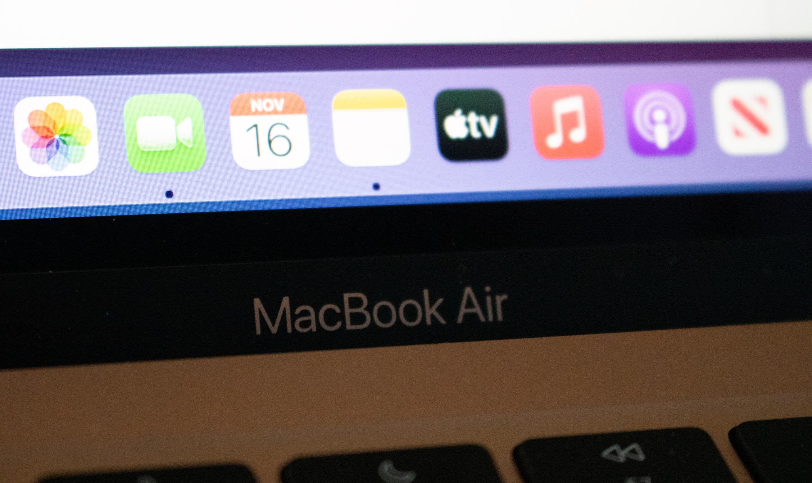 Apple MacBook Air with M1 review: new chip, no problem - The Verge
