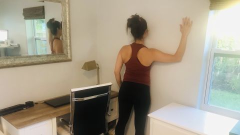 09 workout for tight shoulders wellness