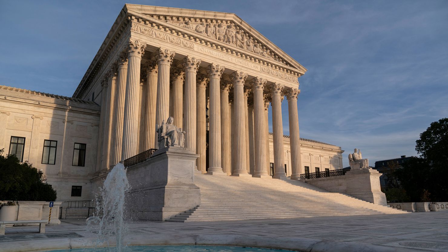 Supreme Court agrees to delay arguments in Democratic lawsuit over