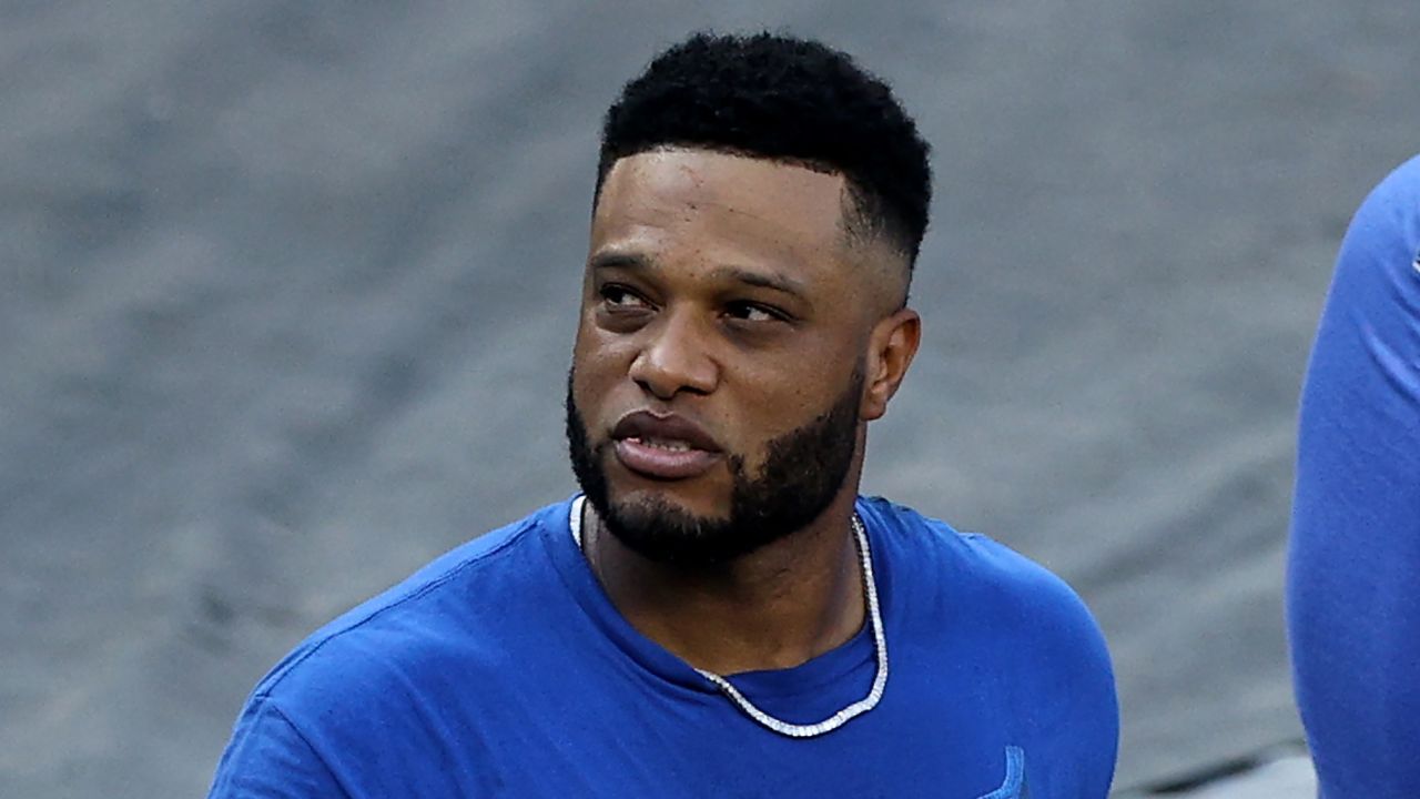 New York Mets' Robinson Canó suspended for 2021 MLB season