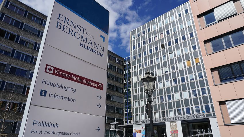 POTSDAM, GERMANY - APRIL 14: The Klinikum Ernst von Bergmann hospital stands during the coronavirus crisis on April 14, 2020 in Potsdam, Germany. An outbreak of Covid-19 at the hospital has gotten out of control, with 83 patients and 174 staff members infected. According to media reports 28 people have died due to Covid-19 infection at the hospital since March 26 and the likelihood is strong that many infections took place at the hospital. City authorities have reached out to the Bundeswehr, Germany's armed forces, for help, and have also engaged a state prosecutor to investigate the outbreak.  (Photo by Sean Gallup/Getty Images)