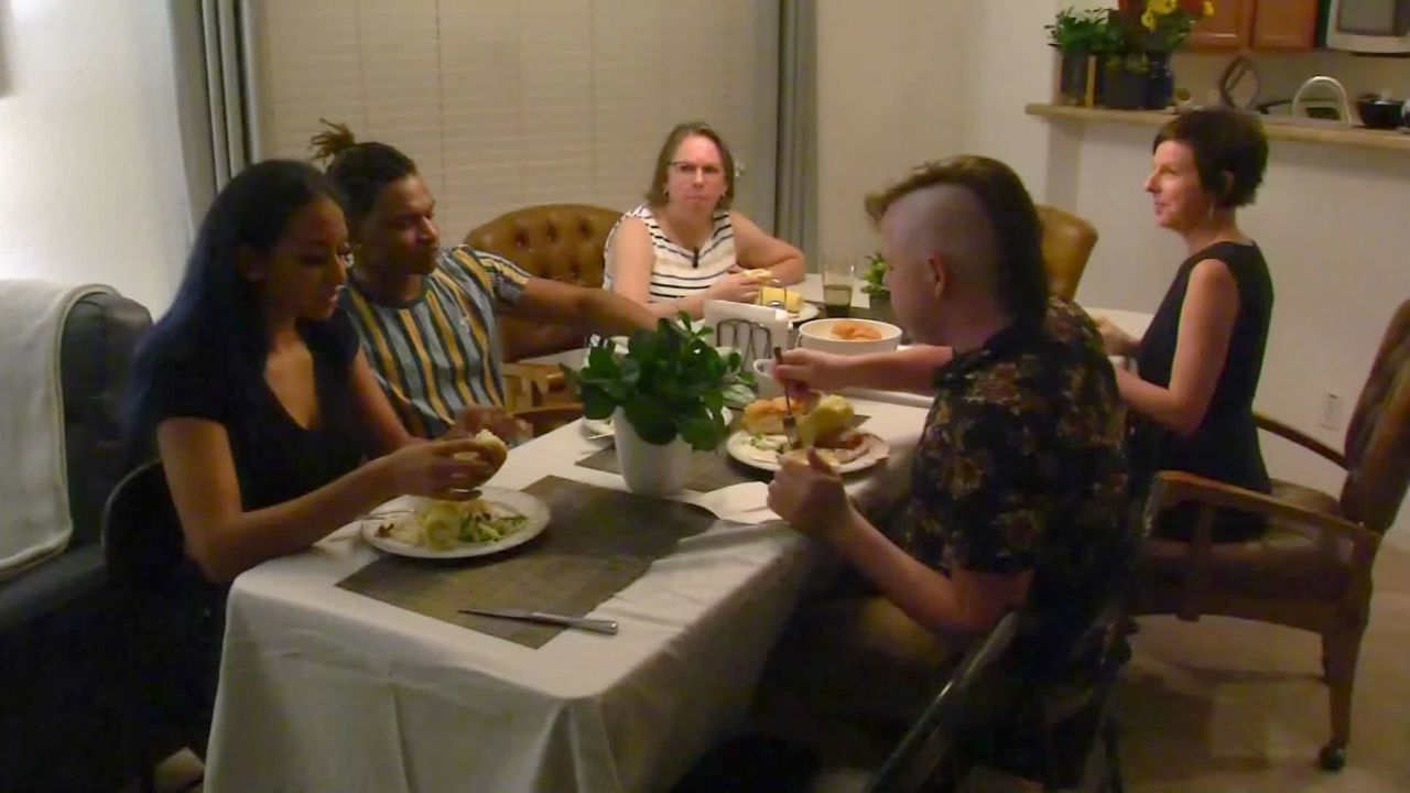 Wanda Dench and Jamal Hinton celebrated their fifth Thanksgiving together.