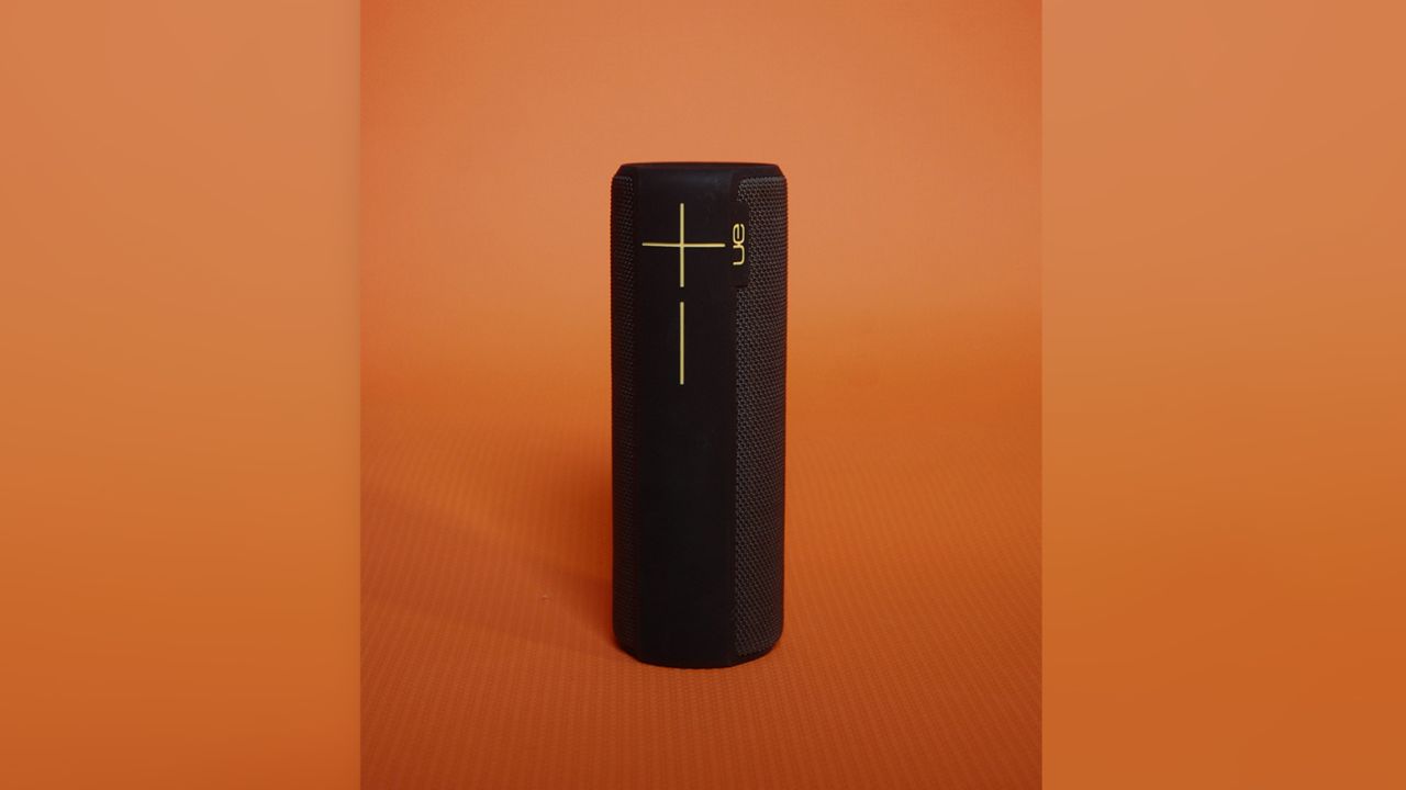 UE BOOM 2 speaker - stock
