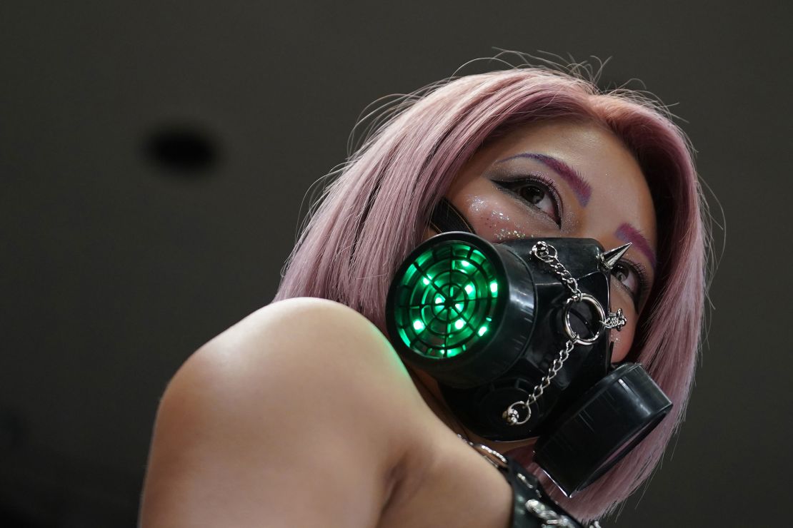 Professional wrestler Hana Kimura took her own life over the summer.