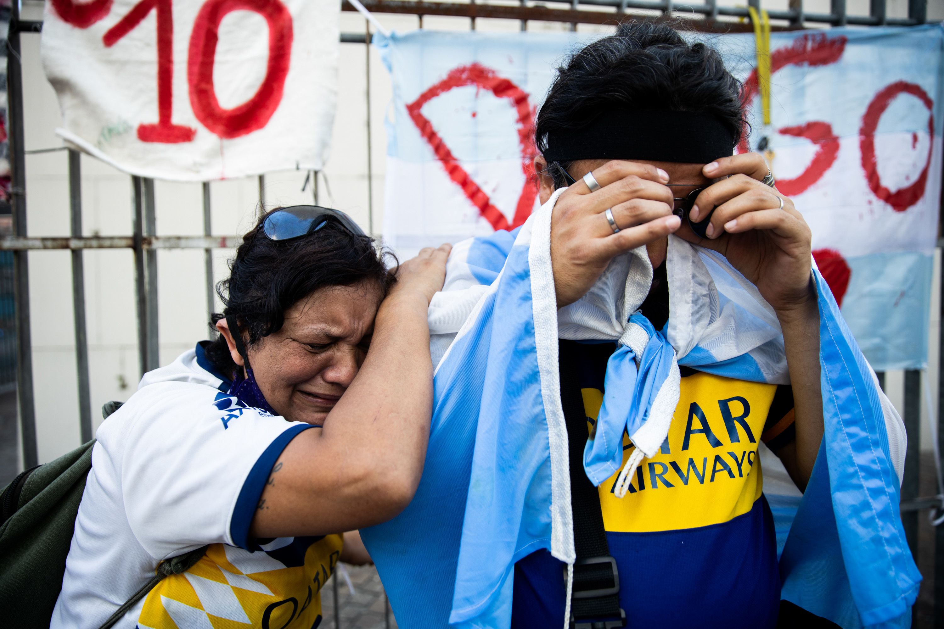 He only gave us joy': Argentinians pay tribute to Diego Maradona, Football  News