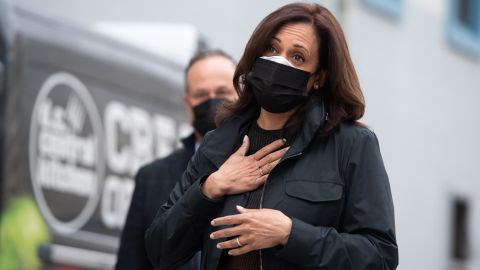 US Vice President-elect Kamala Harris called a registered nurse on Thanksgiving Day.