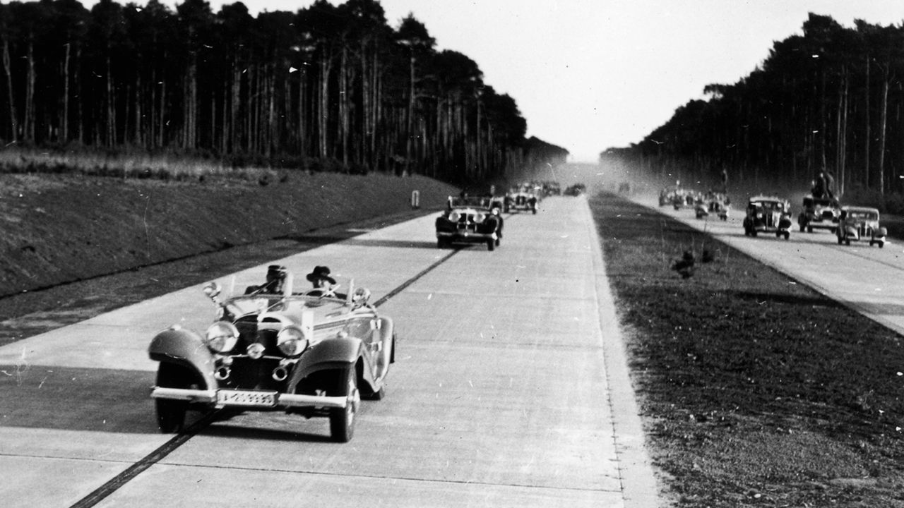 The early days of the Autobahn: Frankfurt to Mannheim in 1935.