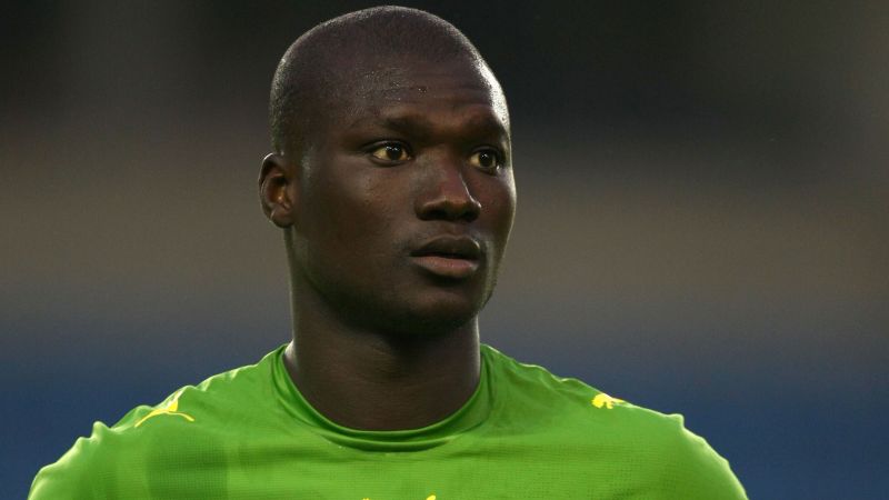 Morre o ex-jogador Papa Bouba Diop, autor do gol de Senegal contra a França  na Copa - Esporte - Extra Online