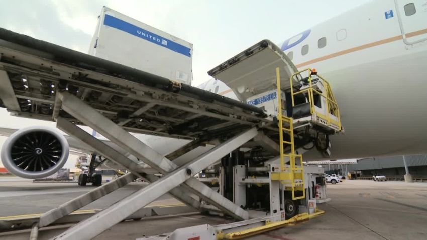 airline vaccine transportation