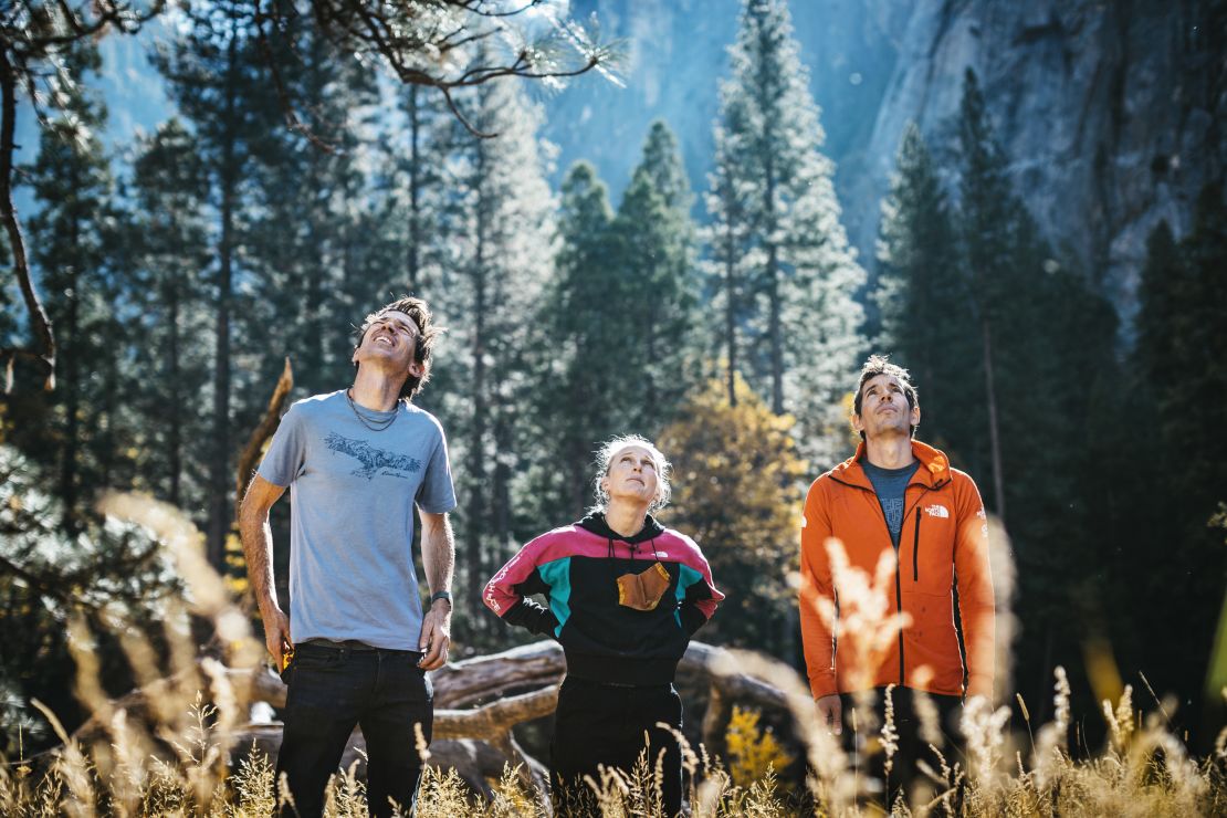 Harrington (middle) looks up at El Capitan with Adrian Ballinger (L) and Alex Honnold (R). 