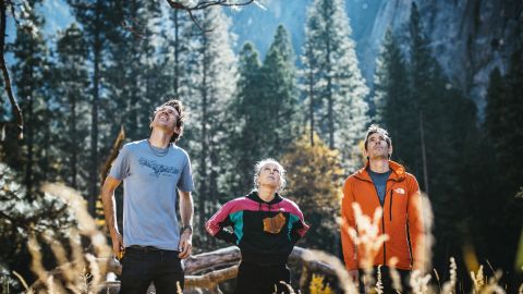 Harrington (middle) looks up at El Capitan with Adrian Ballinger (L) and Alex Honnold (R). 