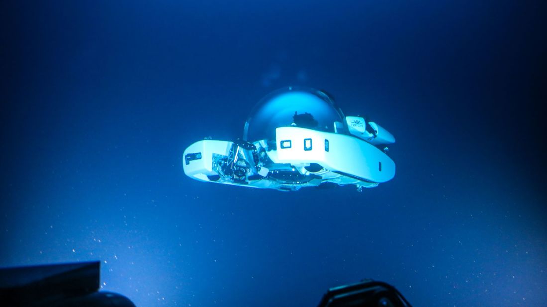 <strong>World first: </strong>Triton Submarines has delivered the first six-person acrylic-hulled sub with the world's largest transparent, spherical passenger compartment. 