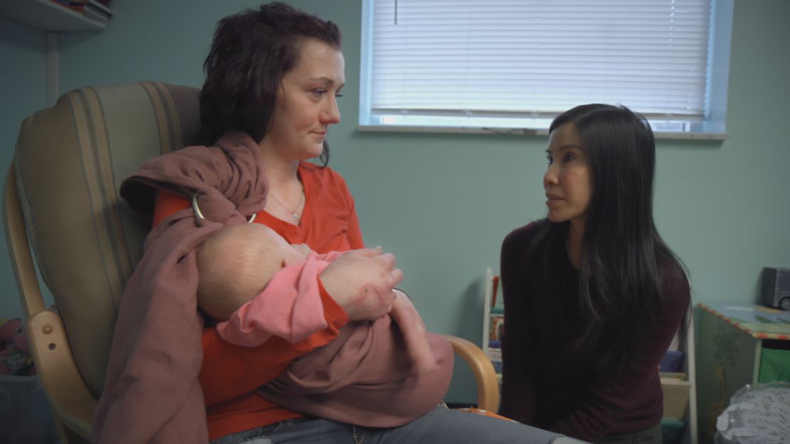 Lisa Ling checks in on Ebony Clancy and daughter Merceades.