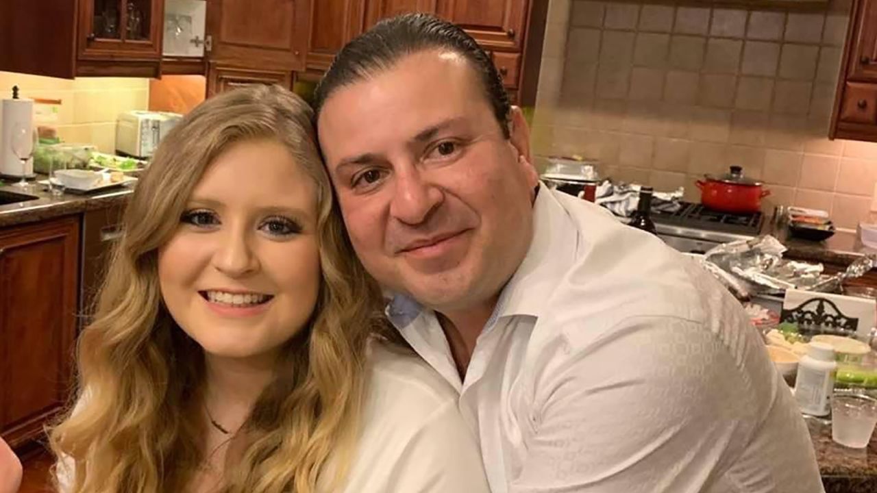Andrea Araujo and her father Carlos Araujo-Preza.