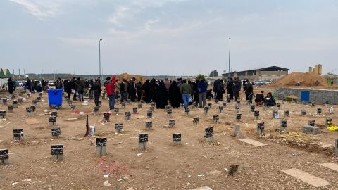 Muslim Imams at an Iranian gravesite say prayers 30 times a day as the death toll from Covid-19 grows.