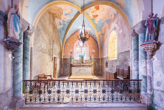 The altar of a deserted church in the east of France. Meslet's quest to document abandoned religious buildings took him across Belgium, Germany, Italy and Portugal.