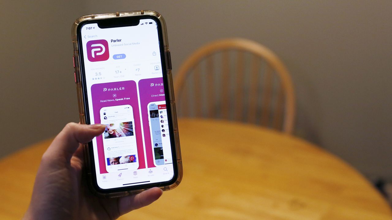 parler app STOCK