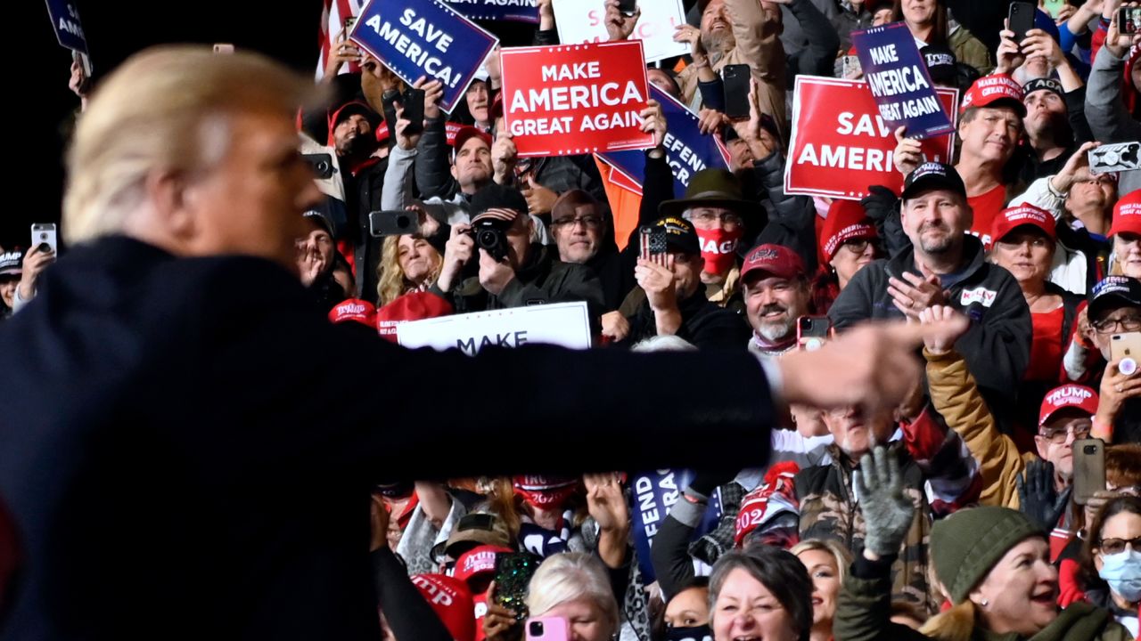 04 Trump 1205
