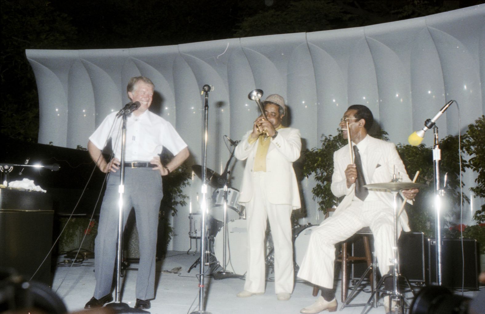 In 1978, President Carter and the first lady hosted a massive jazz festival at the White House -- <a href="index.php?page=&url=https%3A%2F%2Fwww.washingtonpost.com%2Farchive%2Flifestyle%2F1978%2F06%2F19%2Fa-whos-who-of-jazz-on-the-south-lawn%2Fea9ac873-9fd7-41ec-8d9f-110e101ee8df%2F" target="_blank" target="_blank">one Carter introduced as the first of its kind</a>. The event was held in honor of the 25th anniversary of the Newport Jazz Festival, and Carter joined jazz greats Dizzy Gillespie and Max Roach for a performance of "Salt Peanuts." 